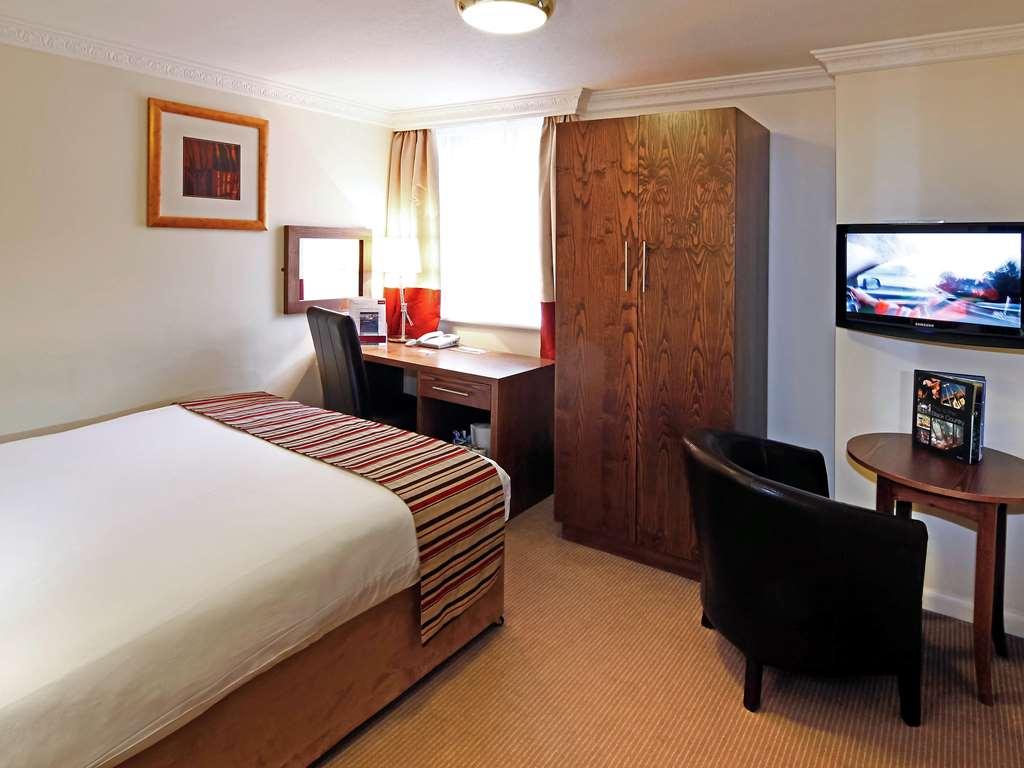 Mercure London Bloomsbury Hotel Room photo